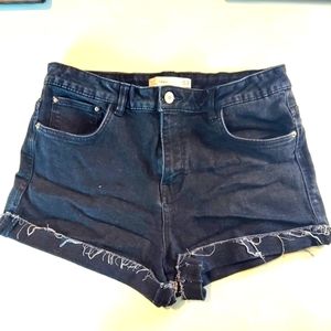 Zara Trafaluc Black Denim Shorts size 8